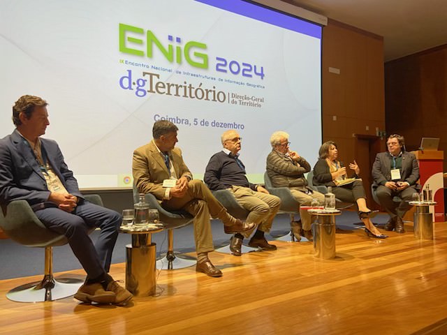 Mesa redonda Territórios Inteligentes