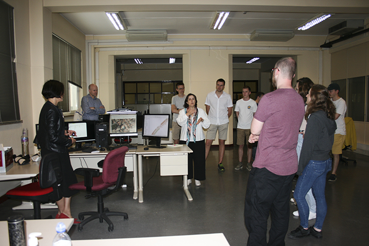 Partilha de conhecimento com alunos da universidade de Bochum, Alemanha