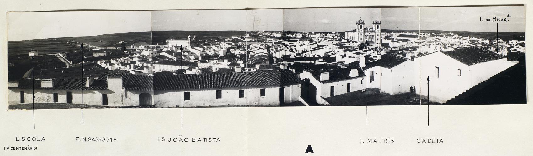 21 – Fotografia nº 1 – Escola (P. Centenário) – E.N. 247 «371» - Igreja São João Baptista – Igreja Matriz – Cadeia – Igreja da Misericórdia