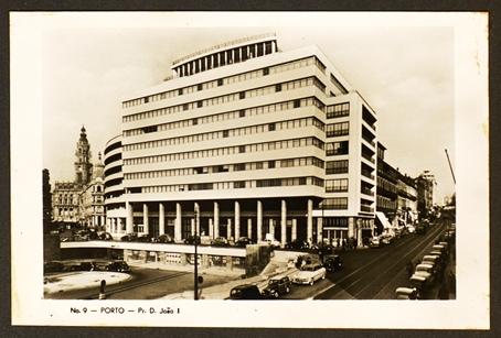 44 - Fotografia nº. 10 - Praça D. João I