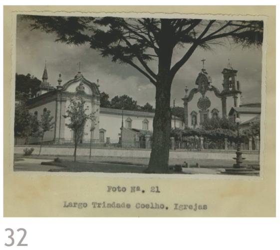 Fotografia n.º 21 – Largo Trindade Coelho. Igrejas 